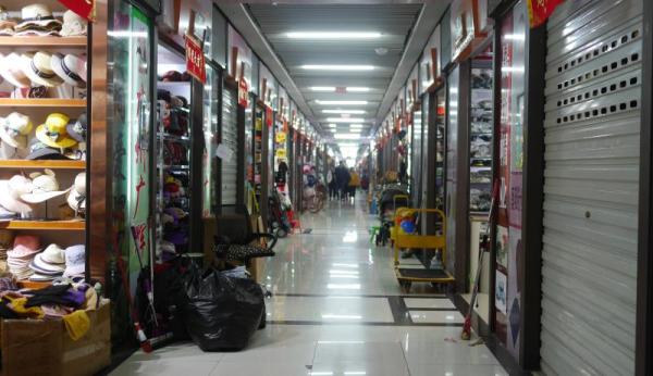 【上觀新聞】當(dāng)前國(guó)際貿(mào)易形勢(shì)下,義烏小商品的生意還好嗎?